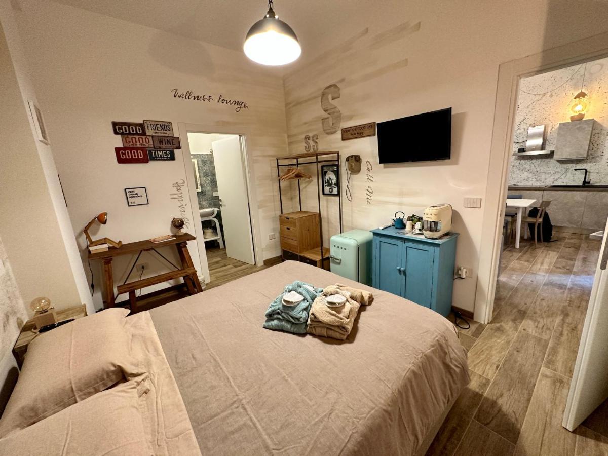 סן בנדטו דל טרנטו Bed Art Relaxing Suite - Appartamento Con Sauna Happiness Suite Gallery מראה חיצוני תמונה